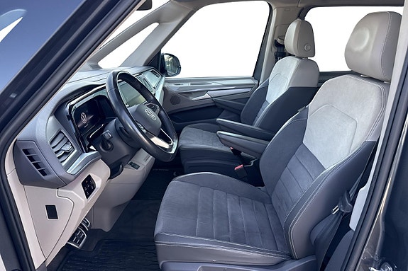 Volkswagen Multivan 13 of 27