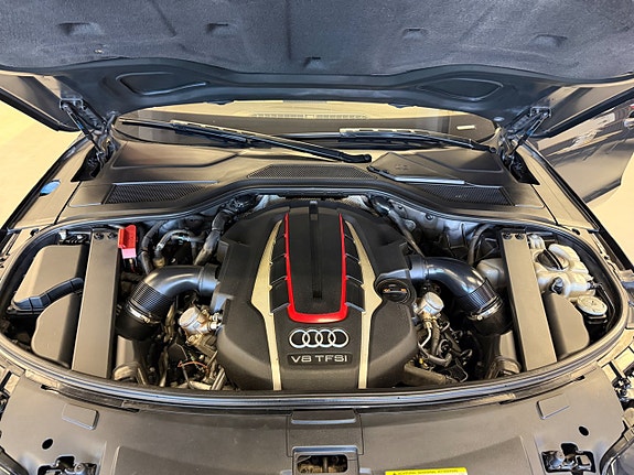 Audi S8 29 of 30