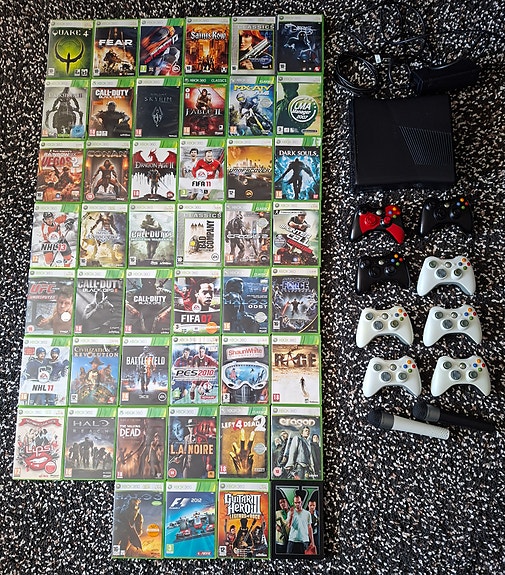 Stor Xbox 360-samling: Spel, Tillbehör & Mer – Allt du behöver för retro-gaming!