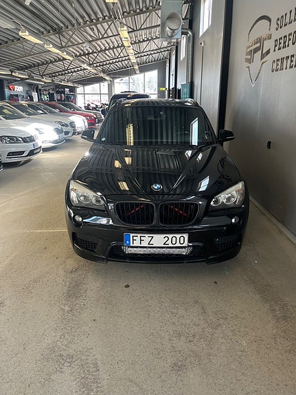BMW X1 4 of 5