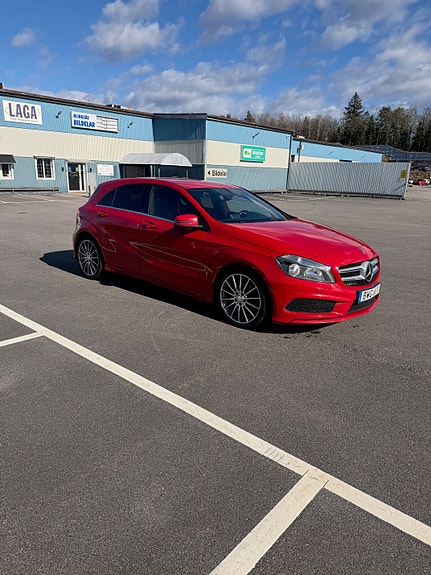 Mercedes-Benz A180 4 of 5