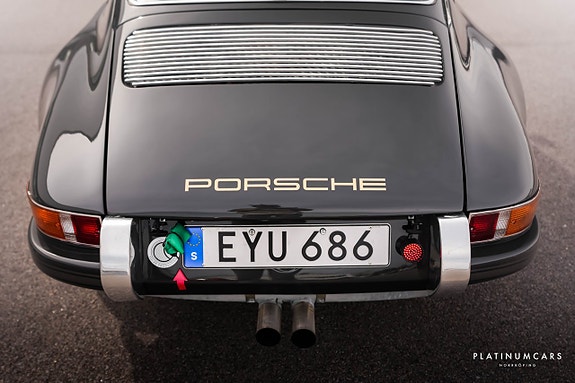Porsche 911 19 of 22