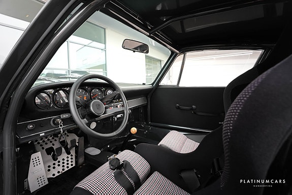 Porsche 911 5 of 5