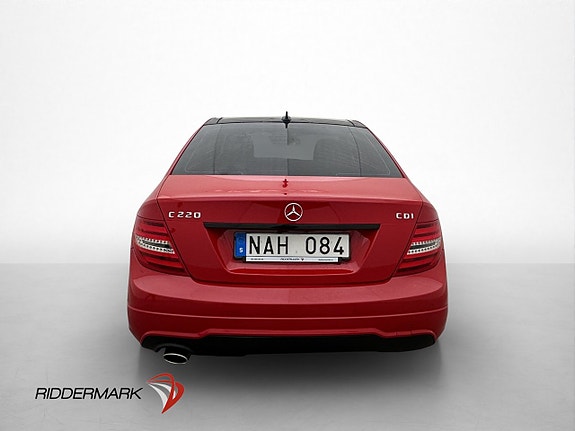 Mercedes-Benz C220 7 of 30