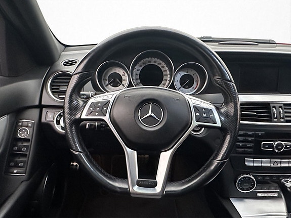 Mercedes-Benz C220 13 of 30
