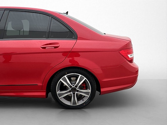Mercedes-Benz C220 29 of 30