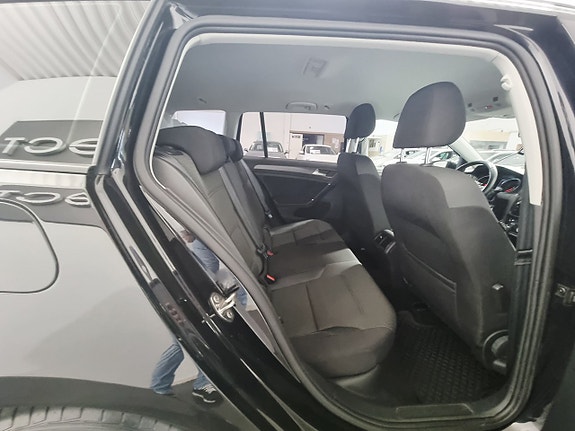 Volkswagen Golf-Serie 21 of 23