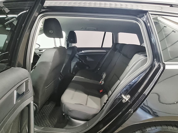 Volkswagen Golf-Serie 8 of 23