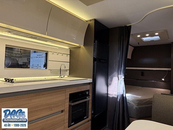 Adria Alpina 753 UP 13 of 19