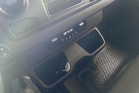 Mercedes-Benz eSprinter 312 12 of 14
