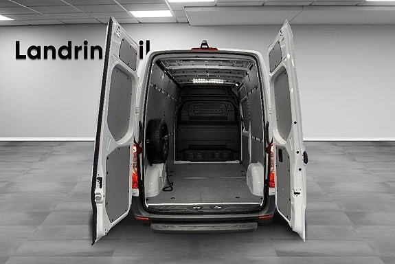 Mercedes-Benz eSprinter 312 14 of 14