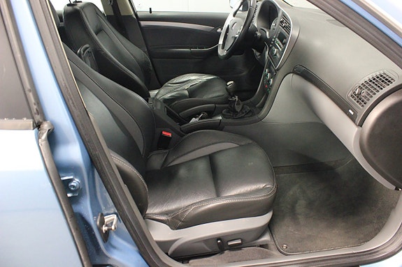 Saab 9-3 9 of 23