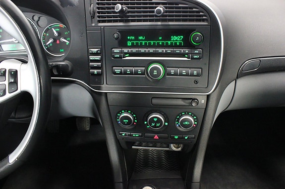 Saab 9-3 16 of 23