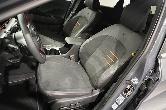 Hyundai Kona 4 of 5