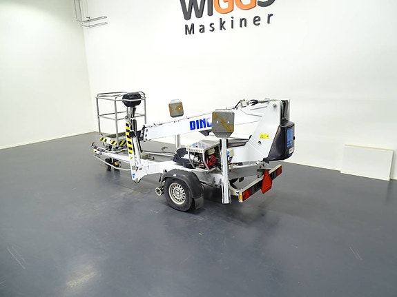 Dino 120T Skylift 3 of 5