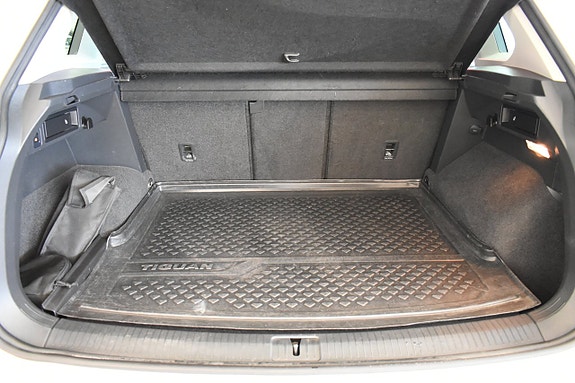 Volkswagen Tiguan 9 of 19