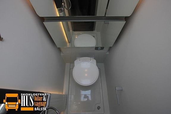Adria ALPINA 663 UK Ugn AC Barnkammare 16 of 17