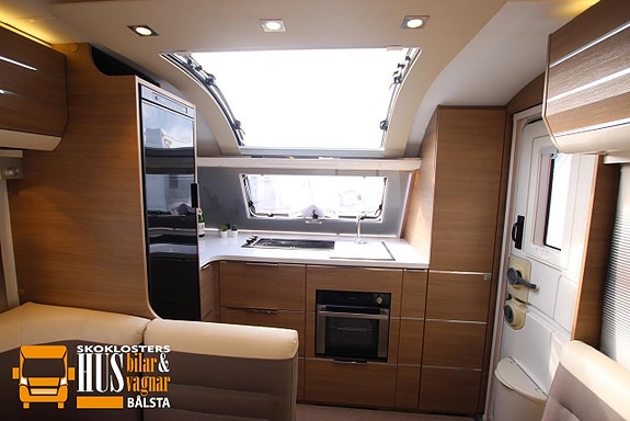 Adria ADORA 613HT Alde Solcell Ugn 11 of 18