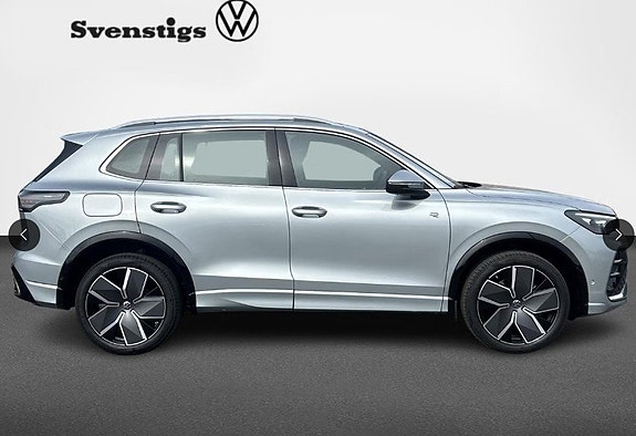 Volkswagen Tiguan 5 of 5