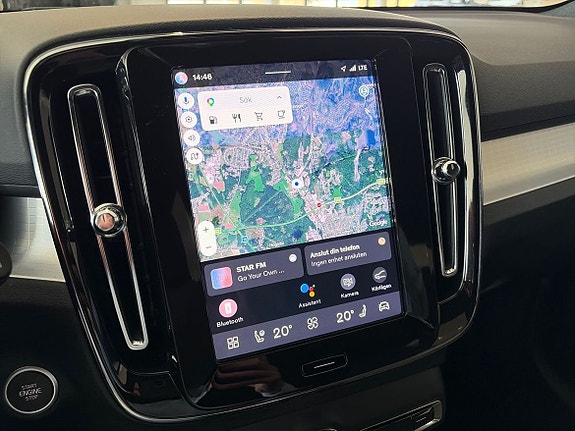 Volvo XC40 14 of 19
