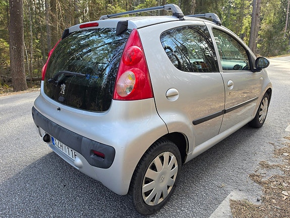 Peugeot 107 5 of 5