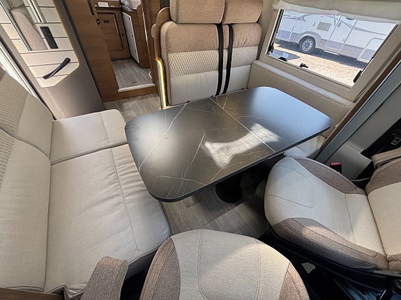 Benimar Mileo M263 Aut /Långbädd /Adp-farthållare /Dieselvärmare / 4995 kr 9 of 24