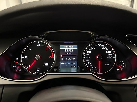 Audi A4 allroad 14 of 16