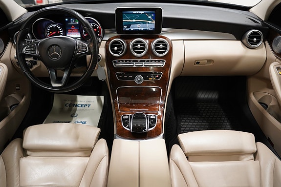 Mercedes-Benz C350 e 12 of 23