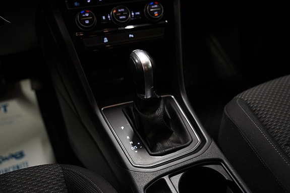 Volkswagen Touran 14 of 23