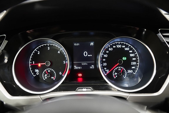 Volkswagen Touran 13 of 23