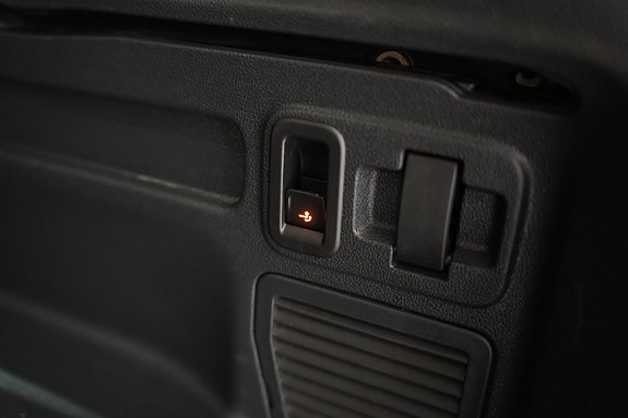 Volkswagen Touran 23 of 23