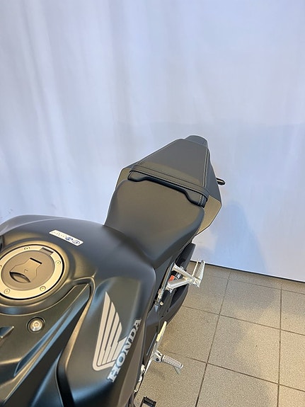 Honda CBR650R #Beställnings-MC# 10 of 10