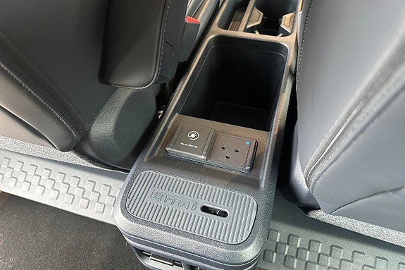 Kia PV5 26 of 28