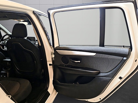 BMW 220d 14 of 23