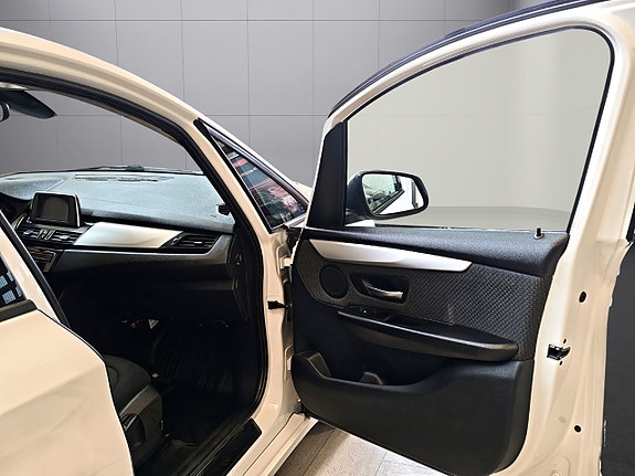 BMW 220d 13 of 23