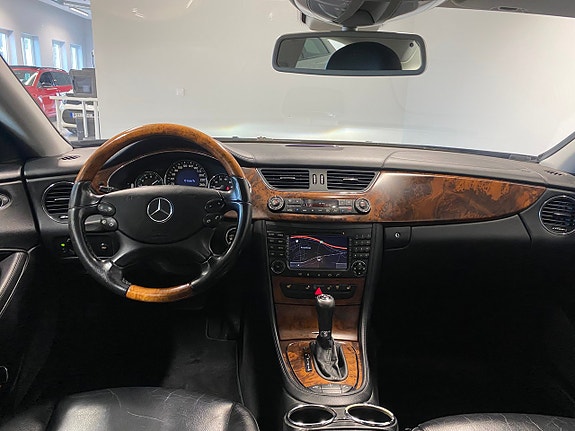 Mercedes-Benz CLS350 11 of 20