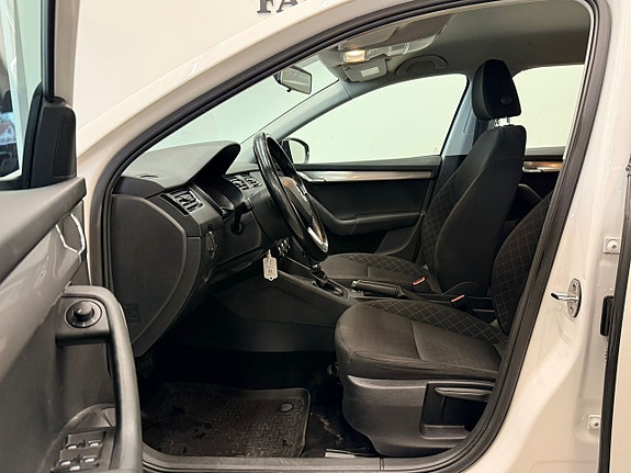 Skoda Octavia 11 of 16