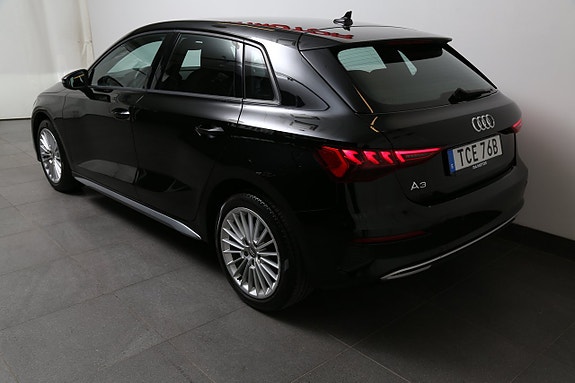 Audi A3 4 of 23