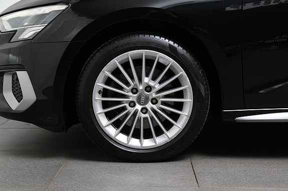 Audi A3 8 of 23