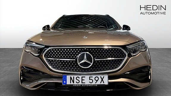 Mercedes-Benz E300 e 2 of 5