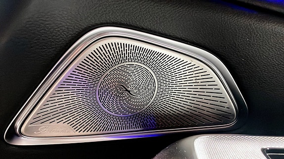 Mercedes-Benz E300 e 5 of 5
