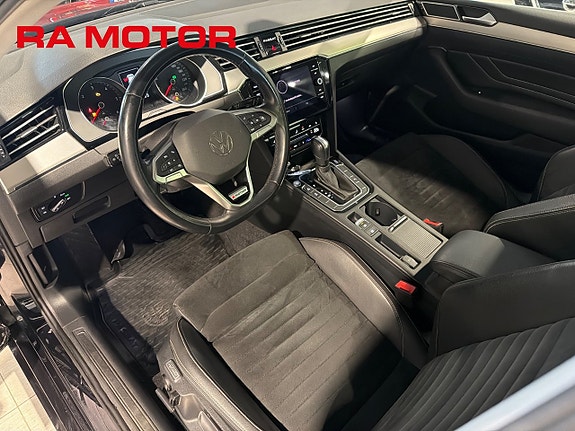 Volkswagen Passat 9 of 21