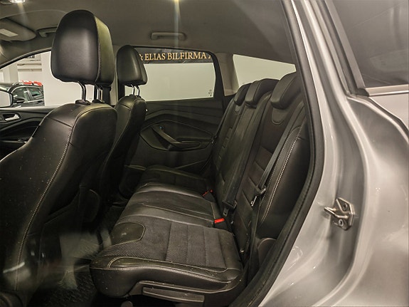 Ford Kuga 7 of 10
