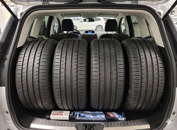 Ford Kuga 9 of 10