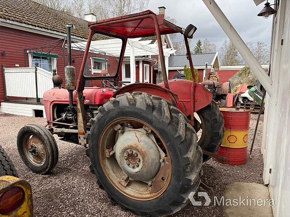 Traktor Massey Ferguson 35X 5 of 27