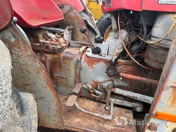 Traktor Massey Ferguson 35X 18 of 27