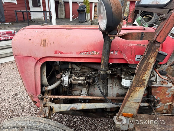 Traktor Massey Ferguson 35X 7 of 27