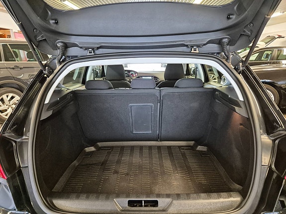 Peugeot 308 14 of 20