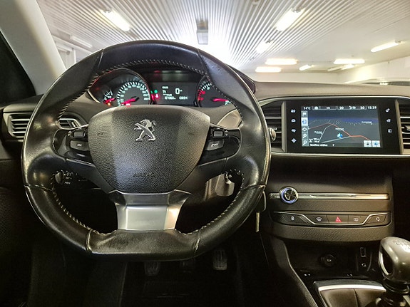 Peugeot 308 15 of 20