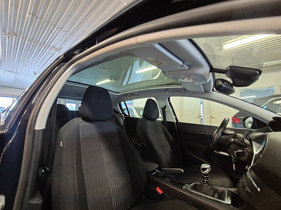 Peugeot 308 13 of 20